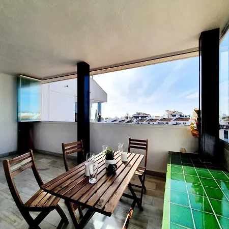 Cozy Apartment On The Beach Sitio de Calahonda Exterior photo